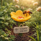 🌸 Bebedouro de Abelha em Forma de Flor para Jardim✨Beleza e Vida para o Seu Jardim!