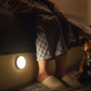💎Compre 1, Leve 1 Grátis💎 Luz LED Sensor de Movimento Econômica – Recarregável por USB, Liga Automaticamente no Escuro e Instalação Magnética Fácil 🌙⚡