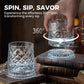 ✨ Cristal refinado com acabamento em formato de diamante 💎 🔄 Rotação total de 360° – um design exclusivo, pensado para verdadeiros apreciadores de bebidas finas. 🥃🍷