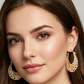 💐Brincos de Flor Esmaltada com Lua Crescente Banhados a Ouro – Luxo Acessível e Versáteis✨